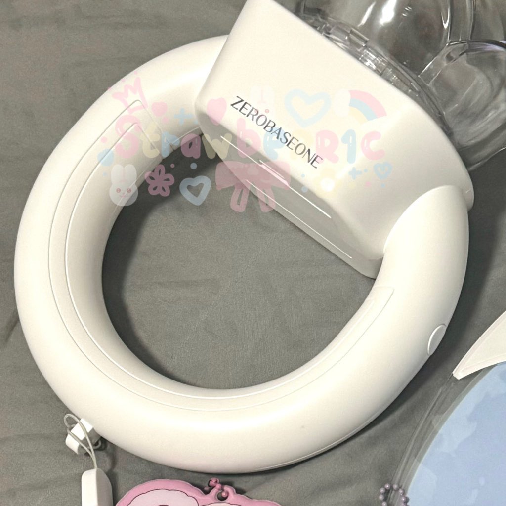 STRAWBERR1C's tweet photo. ⏤͟͟͞͞♡ wts ขาย ปล่อย แท��งไฟ 🎀

♡ แท่งไฟ ZB1 🤍
♡ 700 ฿ , free shipping 
♡ มีกล่องครบแท่งไฟสภาพดีไม่เคยทำตกค่า

Dm or Mention ♡

#ตลาดนัดZB1 #ตลาดนัดZEROBASEONE https://t.co/4tJsMV0H9A