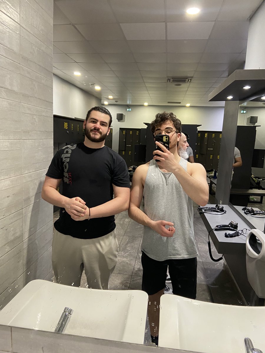 구마유시 + 박도현 tweet media