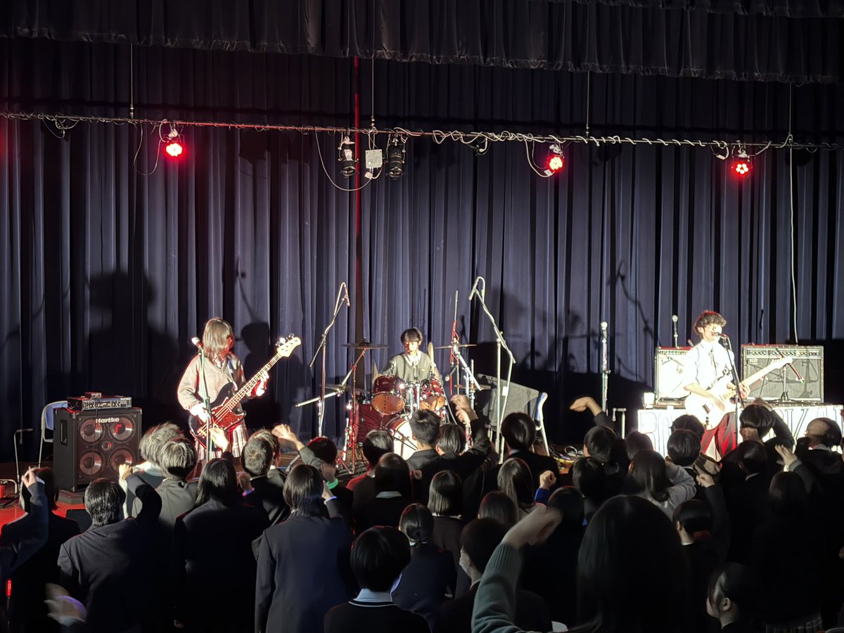 TG_K_ON's tweet photo. 2026.03.28
東海大浦安高校　Rock in Tokai
お邪魔してきました‼️
ご一緒した市川、学館船橋、板橋、練馬、ゲストの椿くん、万有引力に感謝😊 https://t.co/CTaVoGQIUO