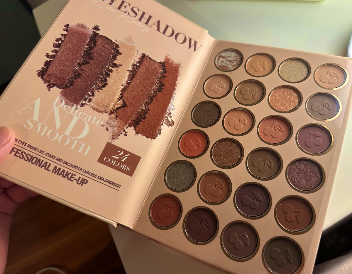 安井まゆ👸🎣 tweet media