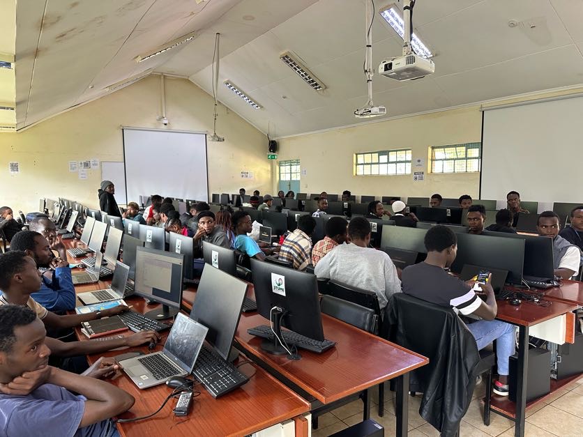 droidconke tweet media