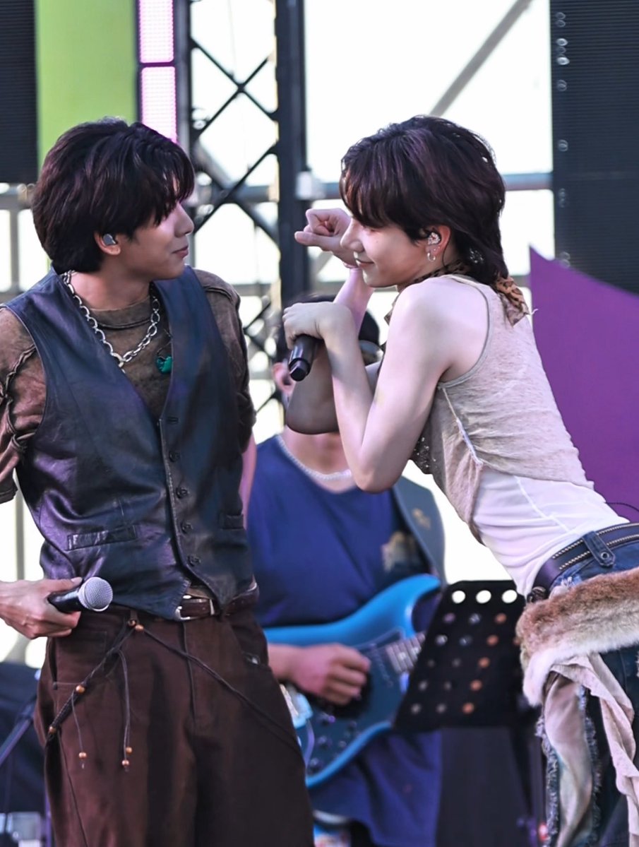 𓏻𓈒 мєσωgу𐬹♡ tweet media