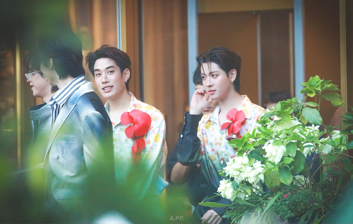 A.PP.🍏 tweet media