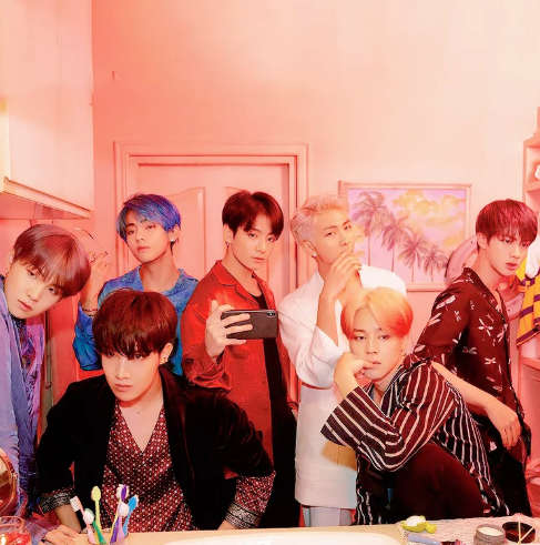 About Music tweet media