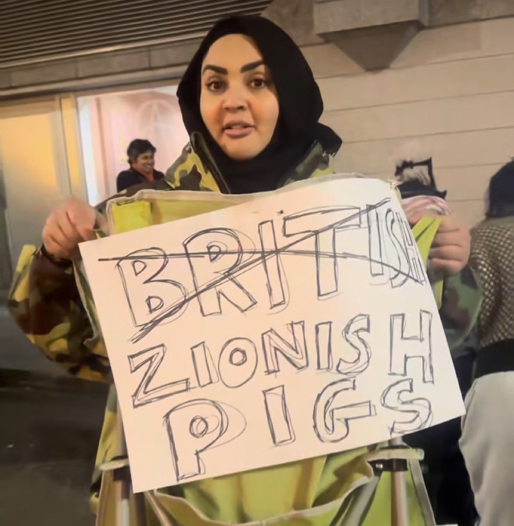 Jake Wallis Simons tweet media