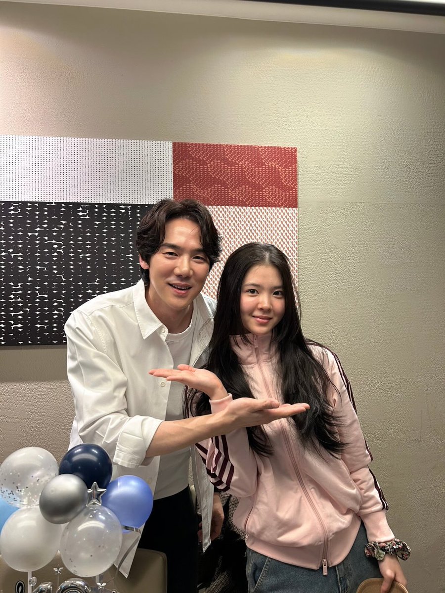 Dee 🍉 tweet media