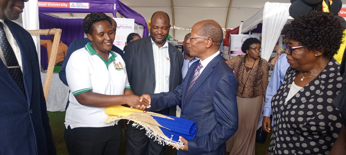 MIU_Uganda's tweet image. We were delighted to have Minister of state for higher education institutions Hon. J.C Muyingo who inspected and appreciated the work and innovation done by @MIU_Uganda students in order to transform the society using locally available raw materials.
#nche16
#innovations #miu