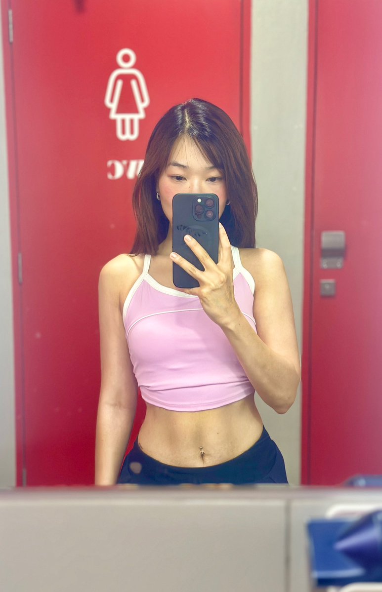 Butter🧀 tweet media