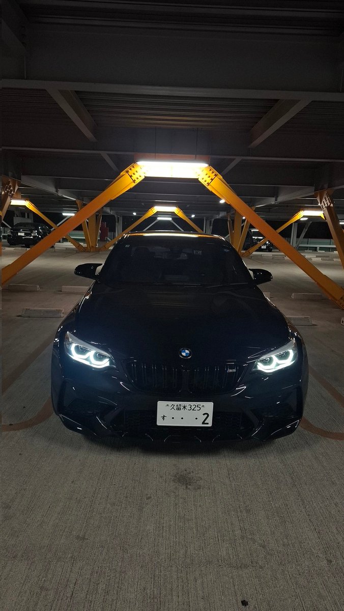 GRIFON_meteora's tweet photo. 黒は暗い所がよく映える🤗
#BMW #M2competition https://t.co/lg2aDmRnDg