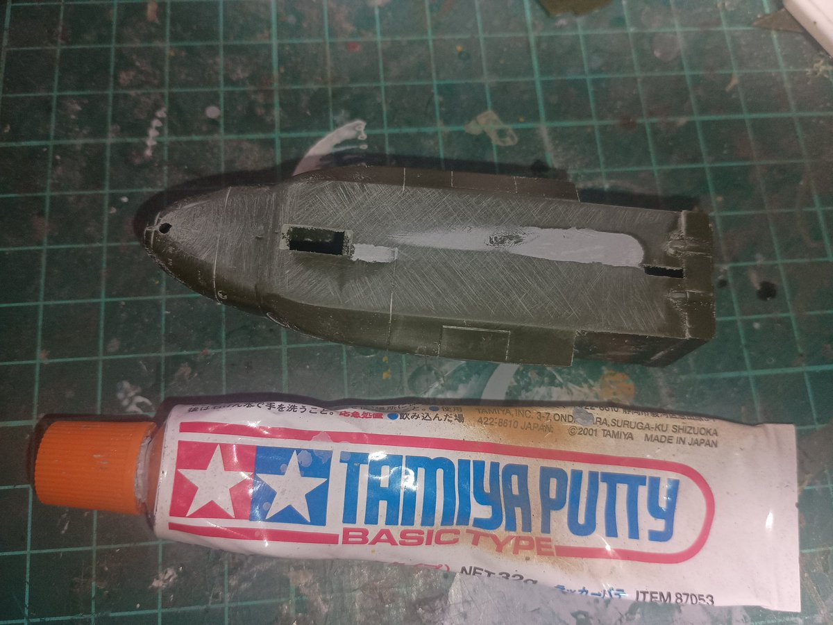 whitelabo1's tweet photo. 1/2400 ザンジバル完成しました。
パテとヤスリ作業、たっぷりしました。
パーツ少ない割に、時間かかりました。
#ガンプラ https://t.co/mCRLaSglJw