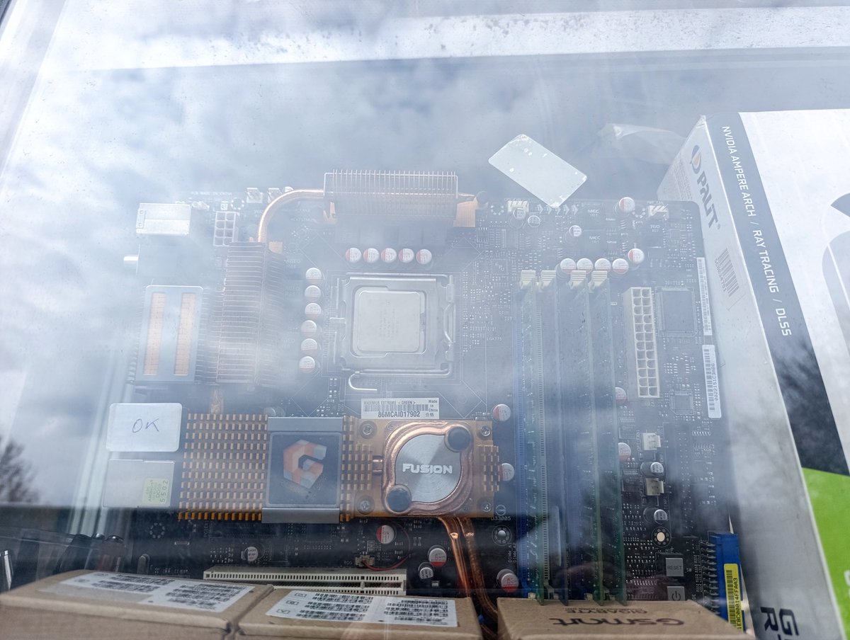 Кіт Нуар 🐾🐾🐾 tweet media