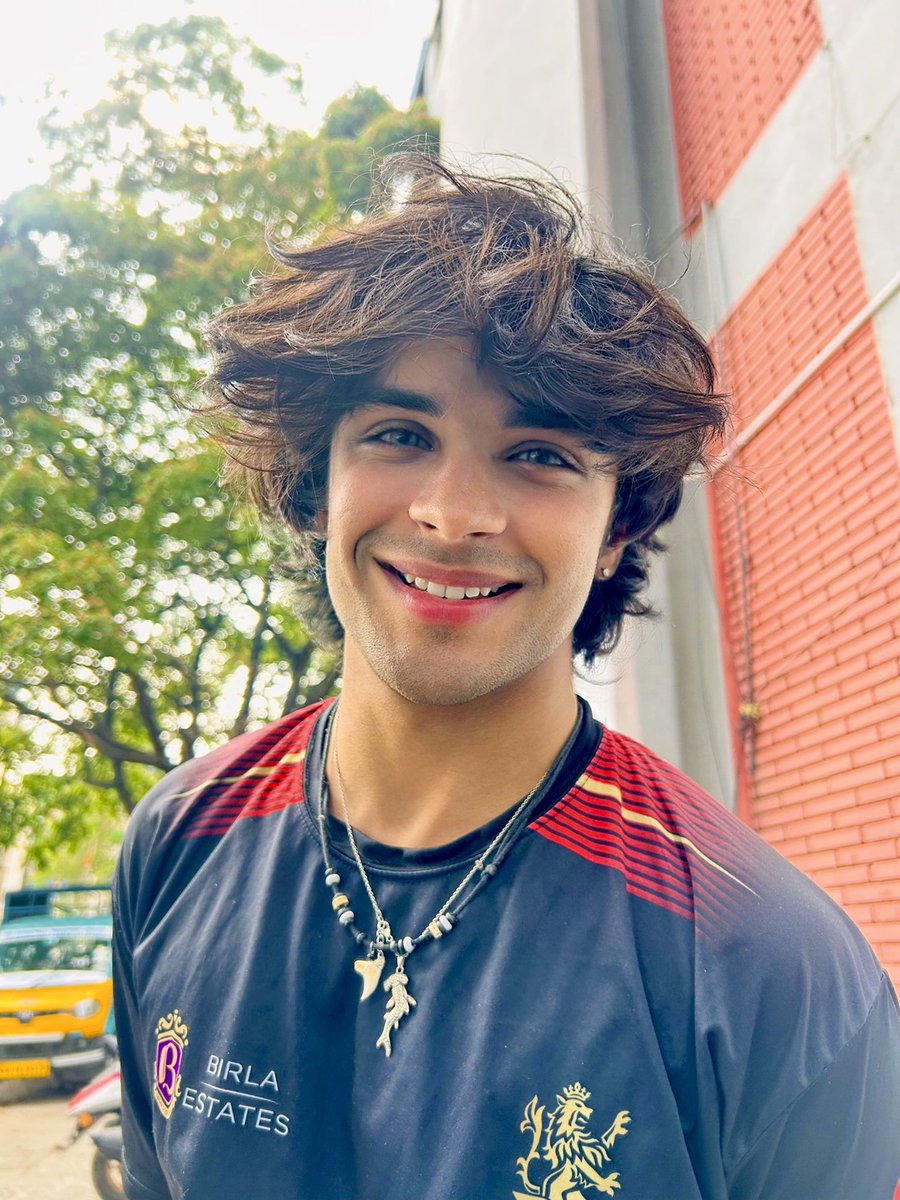 Calvin Moris tweet media