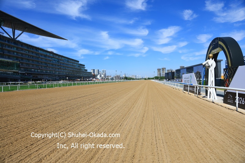 ShuheiOkada's tweet image. メイダン競馬場の雰囲気です。
#DWC26 #DWC #DubaiWorldCup #ドバイワールドカップ