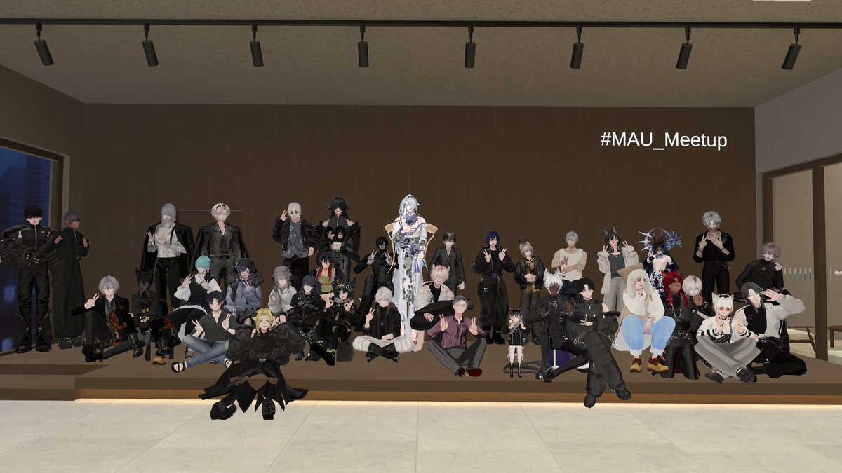 rokuroku_vrc's tweet photo. 本当に緊張しながら迎えた集会でしたが、みなさんのおかげであっという間の一時間でした!
今まで集会は参加するだけだった人間が主催をやれたのも、協力してくれる方々がいてのことです…
本当にありがとうございます🙇♀️
感想:メロい改変した人がいっぱいで楽しかったです!!!
#MAU_Meetup https://t.co/5zZ4X1Ppa9