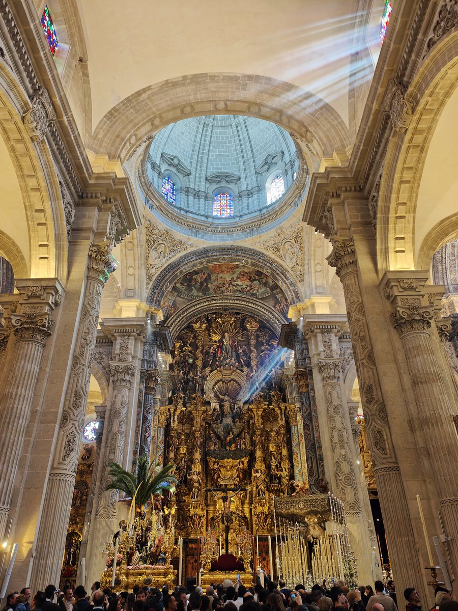 Ya quisieran muchos museos exhibir tanto arte reunido en una sola foto.