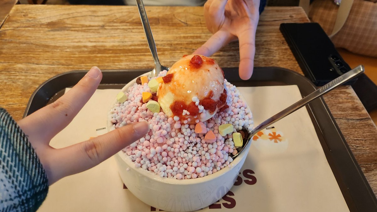 🐳 단탱이 / 단향 tweet media