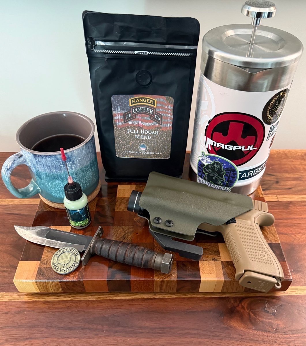 BlueMooGuns tweet media