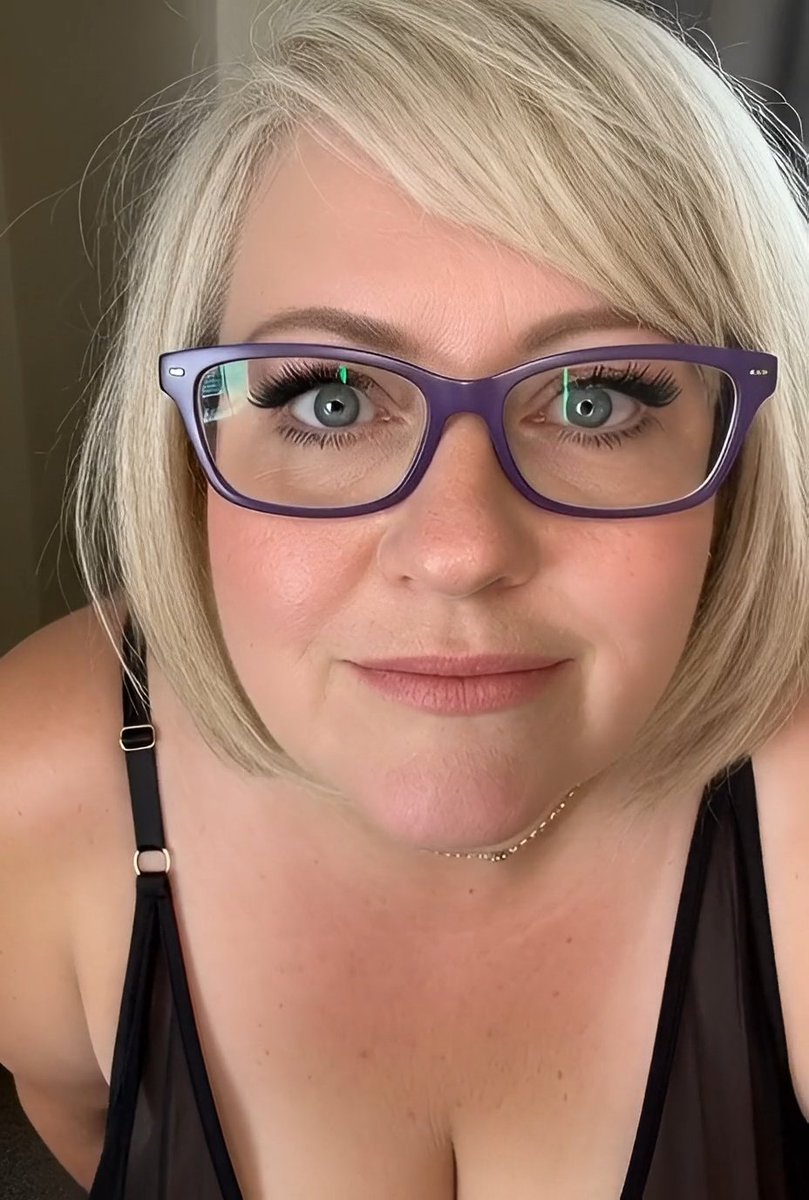 British MILFs and BBWs 🇬🇧 tweet media