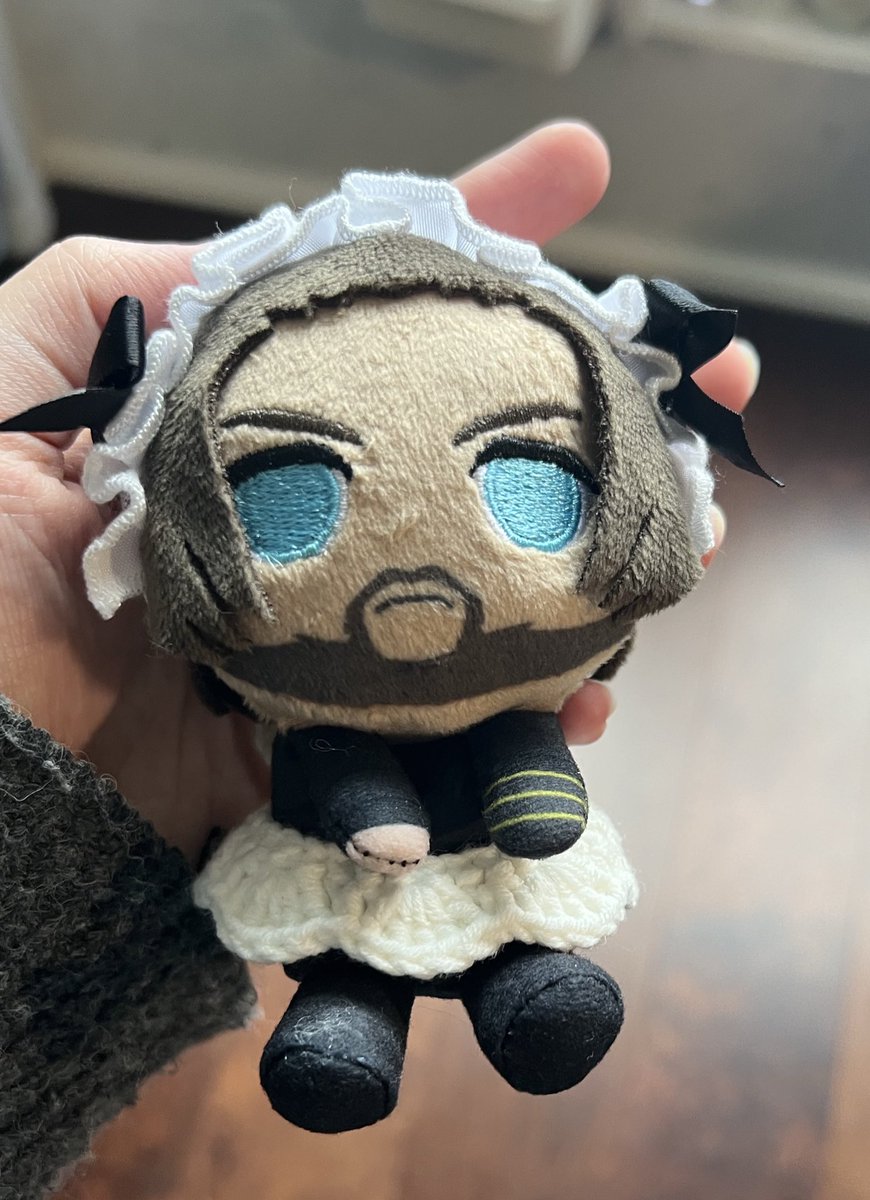 U7_0ffline tweet media