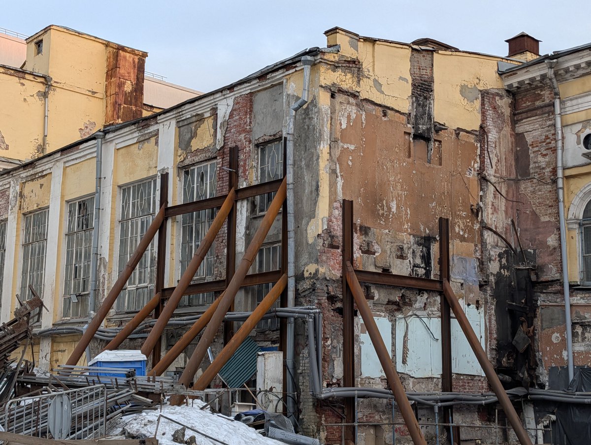 Саша Дериванов tweet media