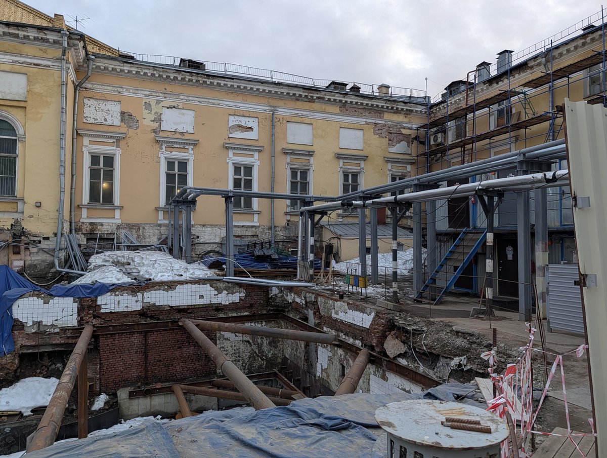 Саша Дериванов tweet media