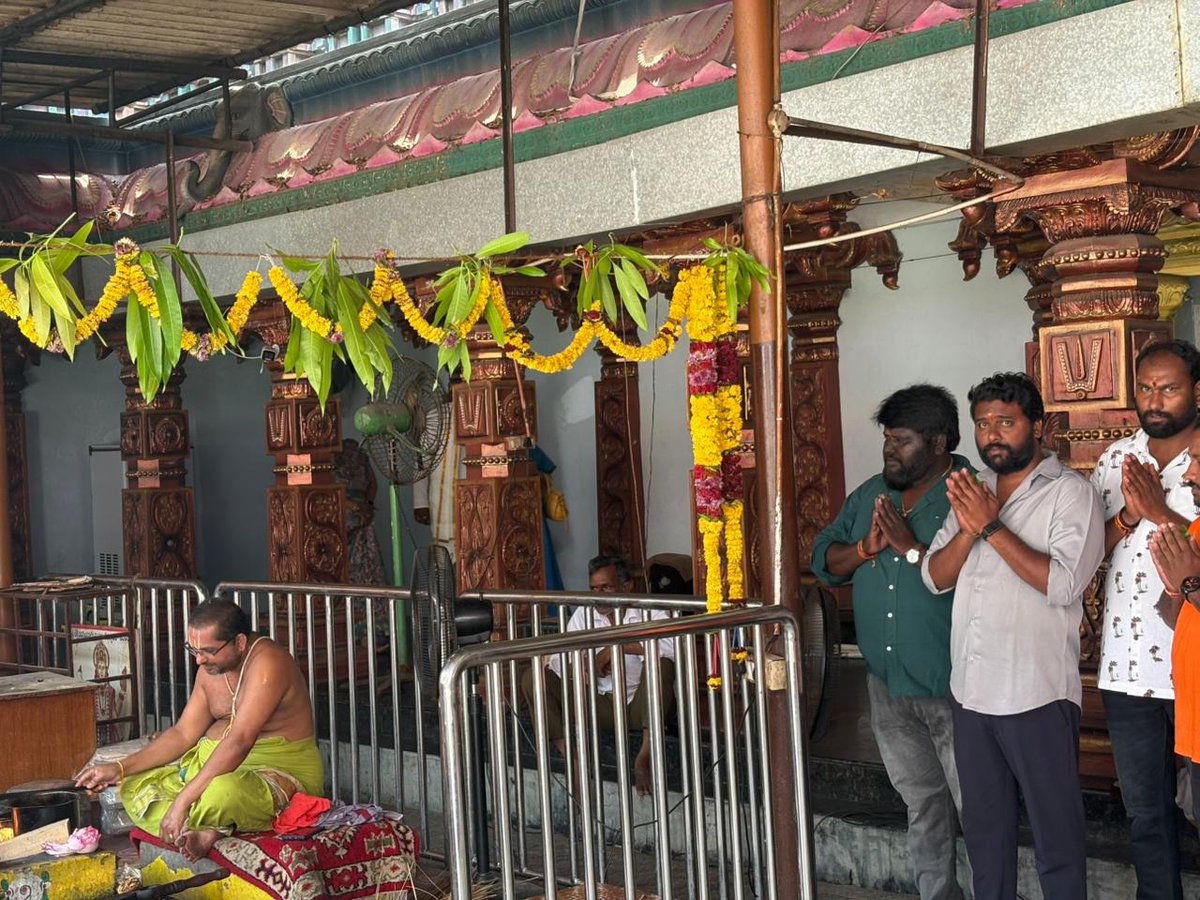 RcYuvaShakthi's tweet photo. @AlwaysRamCharan Our IDOL Mega Power Star @AlwaysRamCharan garu's Birthday celebrations by Team RC Yuvashakthi - Antharvedi

#RamCharanBdayCelebrations 
#PEDDI https://t.co/s2i5RPnF6y