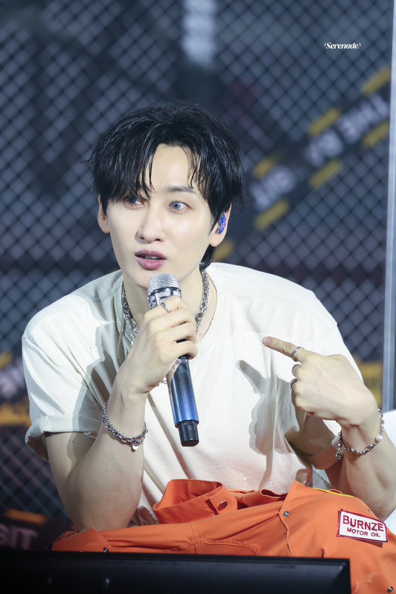 serenade33 tweet media