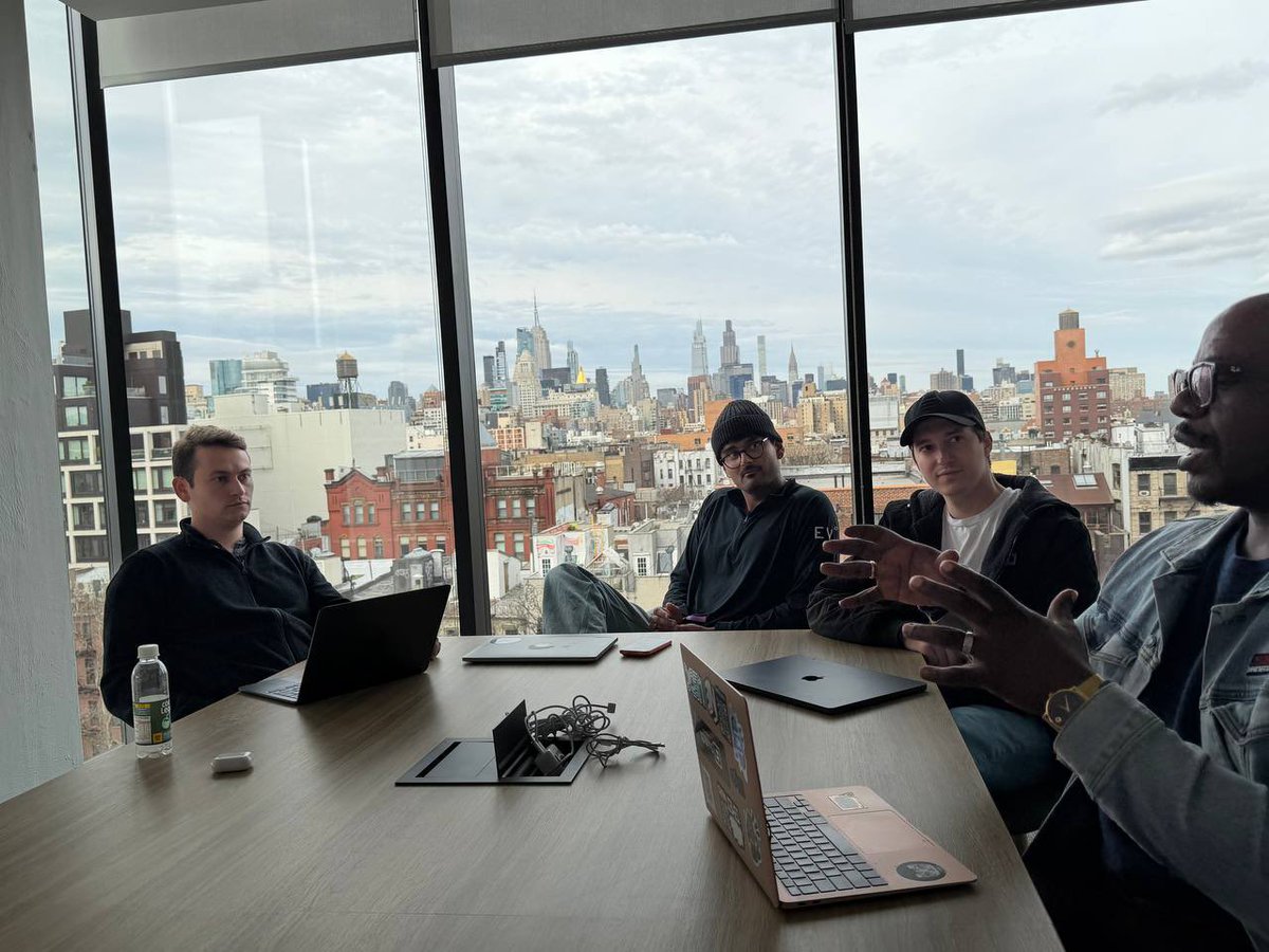 MaknBank tweet media