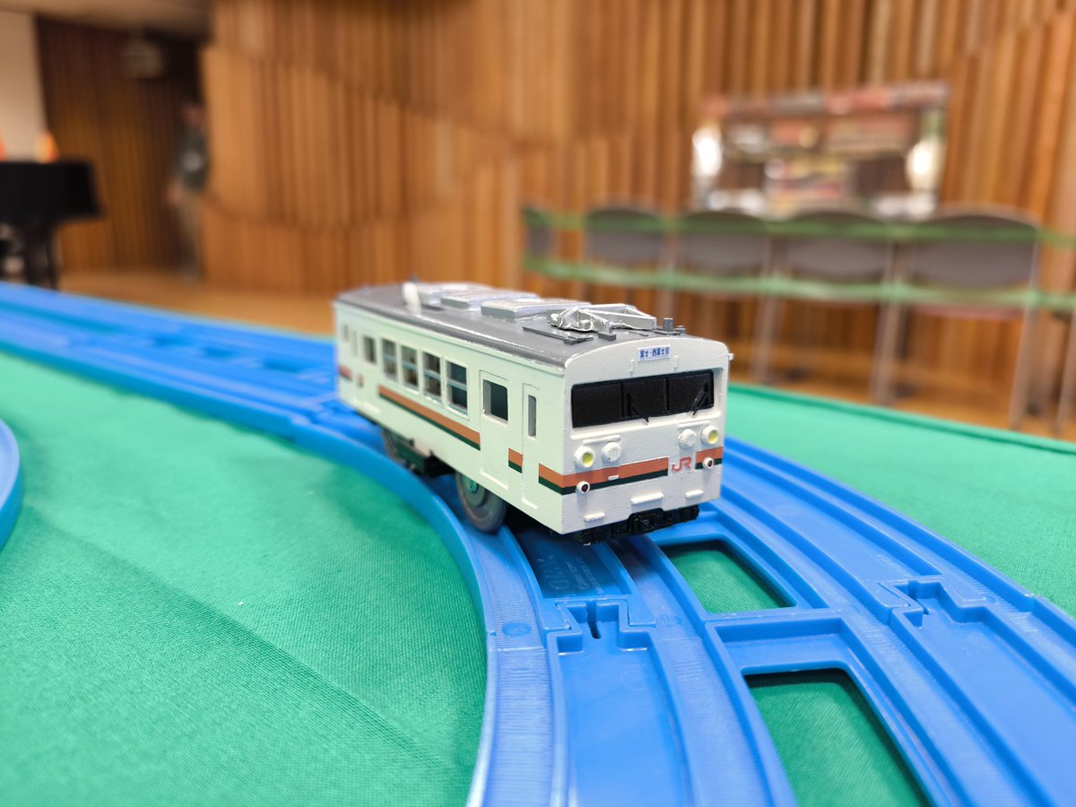 こちや tweet media