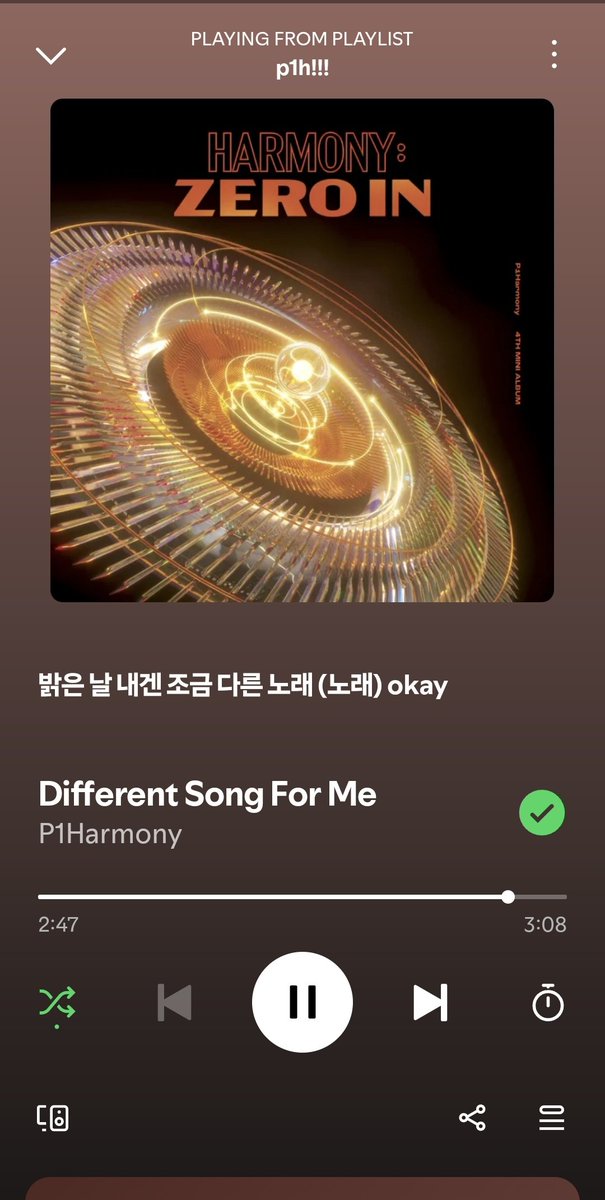 gigi☆ is UNIQUE!!! tweet media