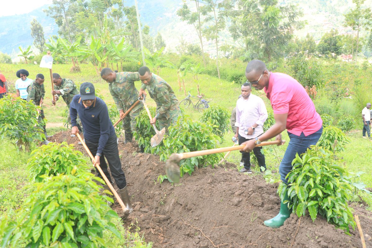Nyaruguru District tweet media