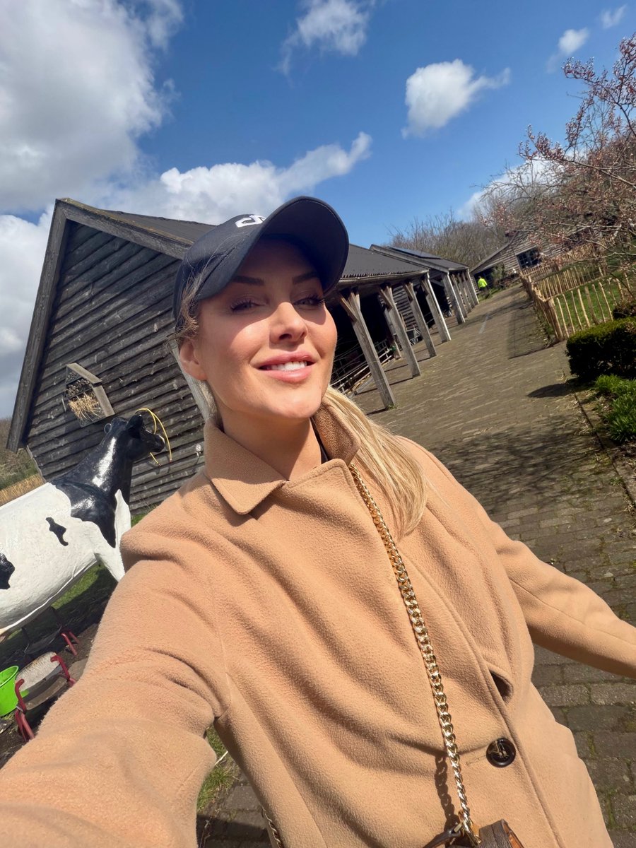 𝓜𝓲𝓼𝓼 𝓡𝓸𝓼𝓮 ⚘️ tweet media