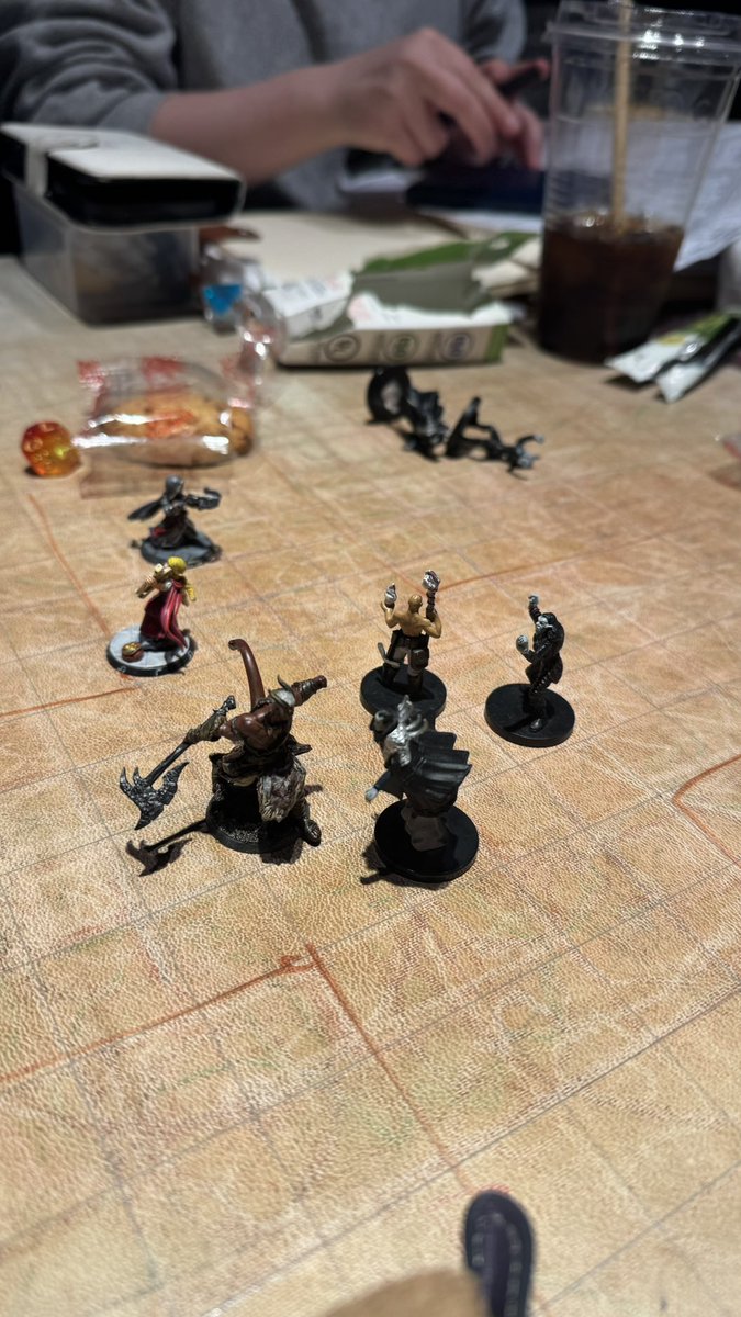 💬그것은 허상입니다 tweet media