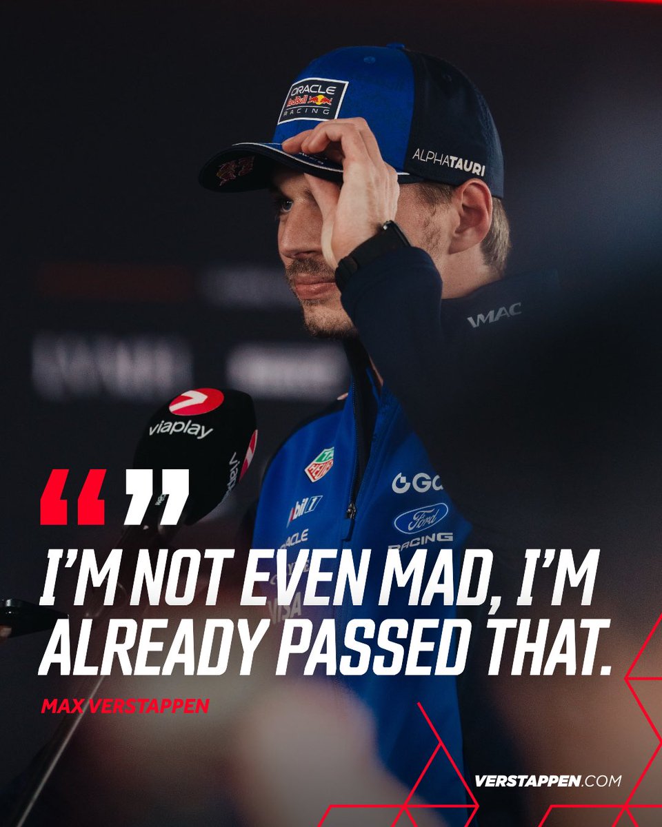 VerstappenCOM's tweet photo. 😮‍💨 

#JapaneseGP https://t.co/xlqF3ZkssH