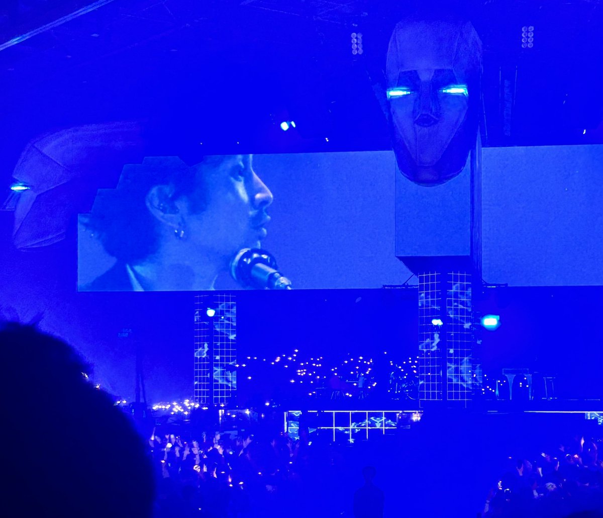 ティア tweet media