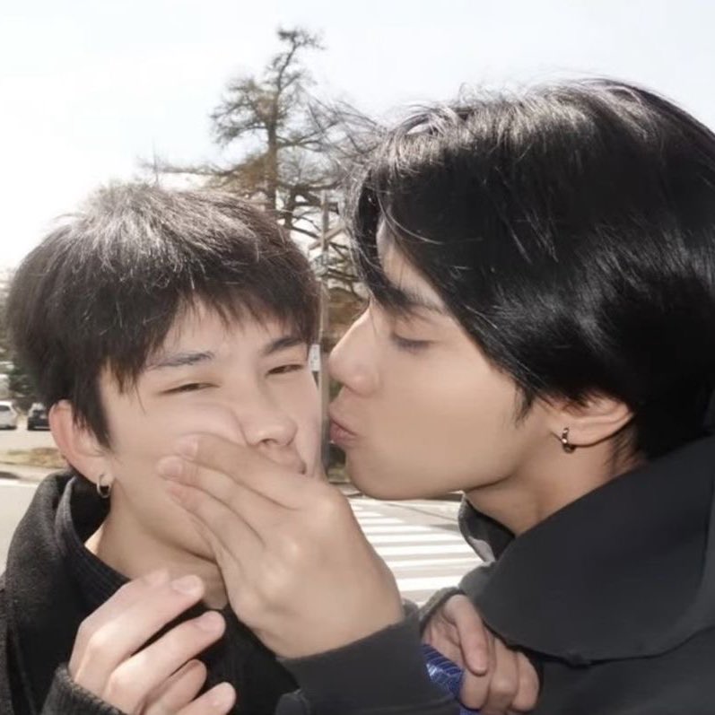 𝗰𝗶𝗮 tweet media