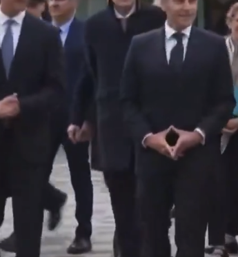 Et ça continue...🔎 tweet media