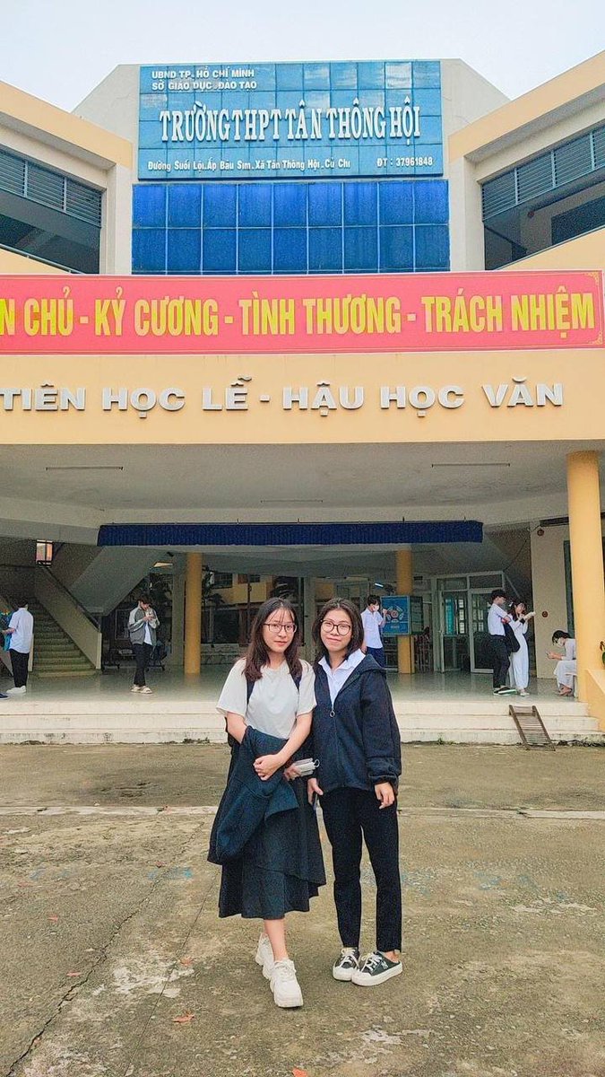 Anh Thơ tweet media