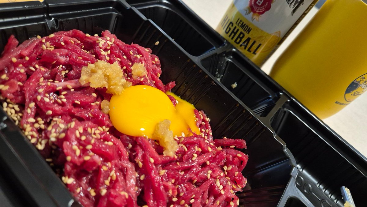 M雪🕯 tweet media