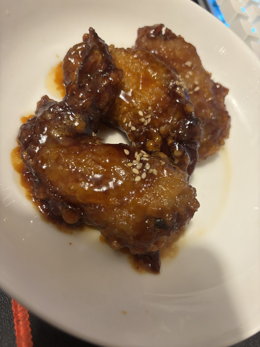 收放君 tweet media