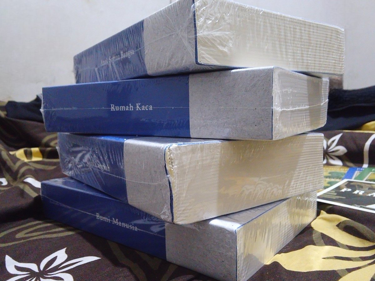 aka 🍉☽̶☾ tweet media