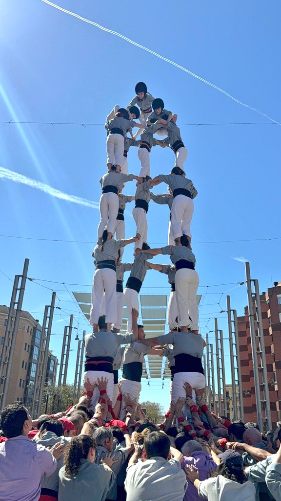 Castellers de Sants tweet media