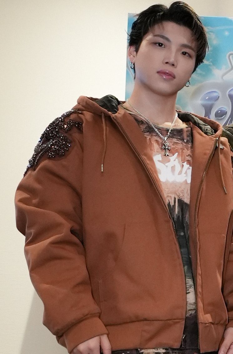 𝙔𝙐𝙉 tweet media