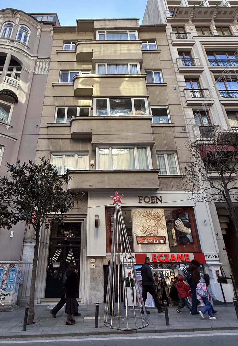 Müge Özarmağan tweet media