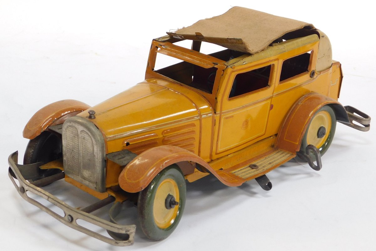 Colin Young tweet media