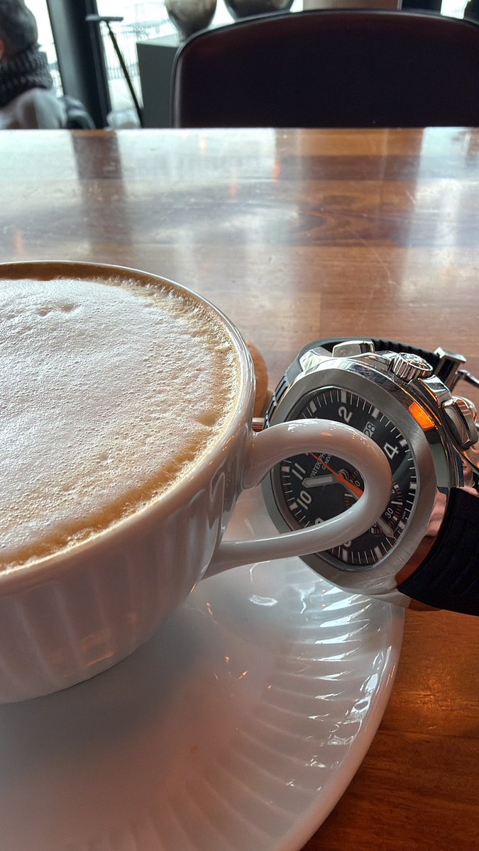 Sven1020's tweet photo. @patekphilippe__ https://t.co/B0VHFsmNvE