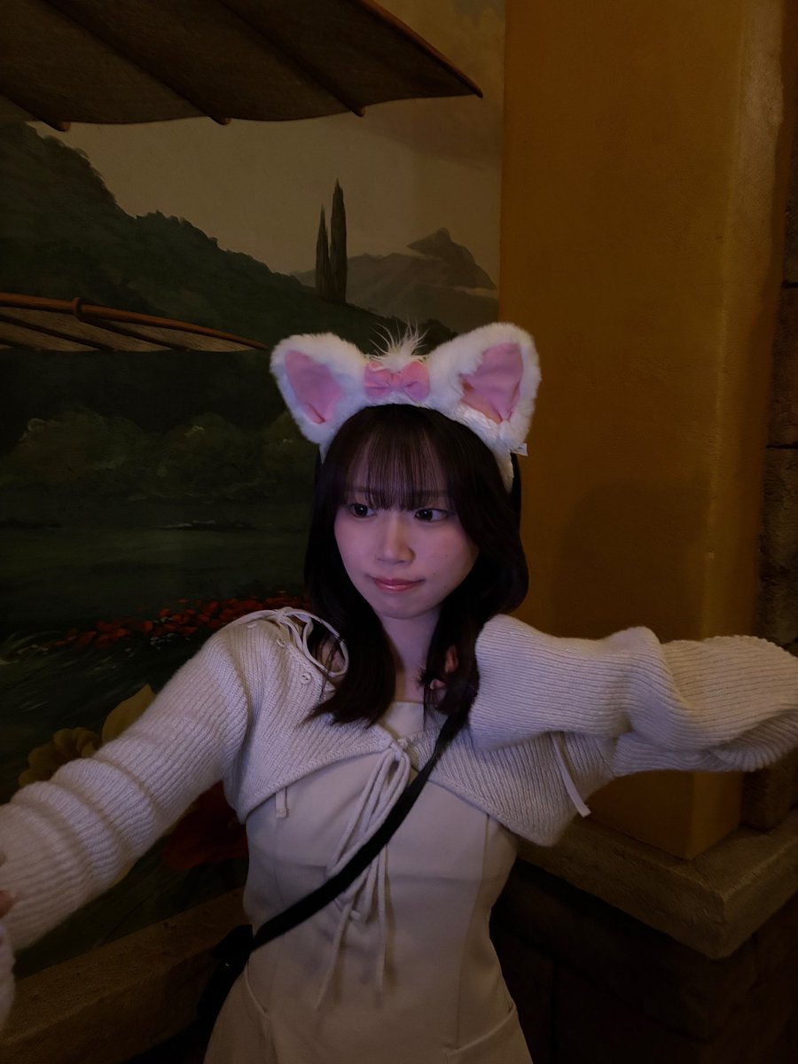 .⋆𝜗𝜚 tweet media