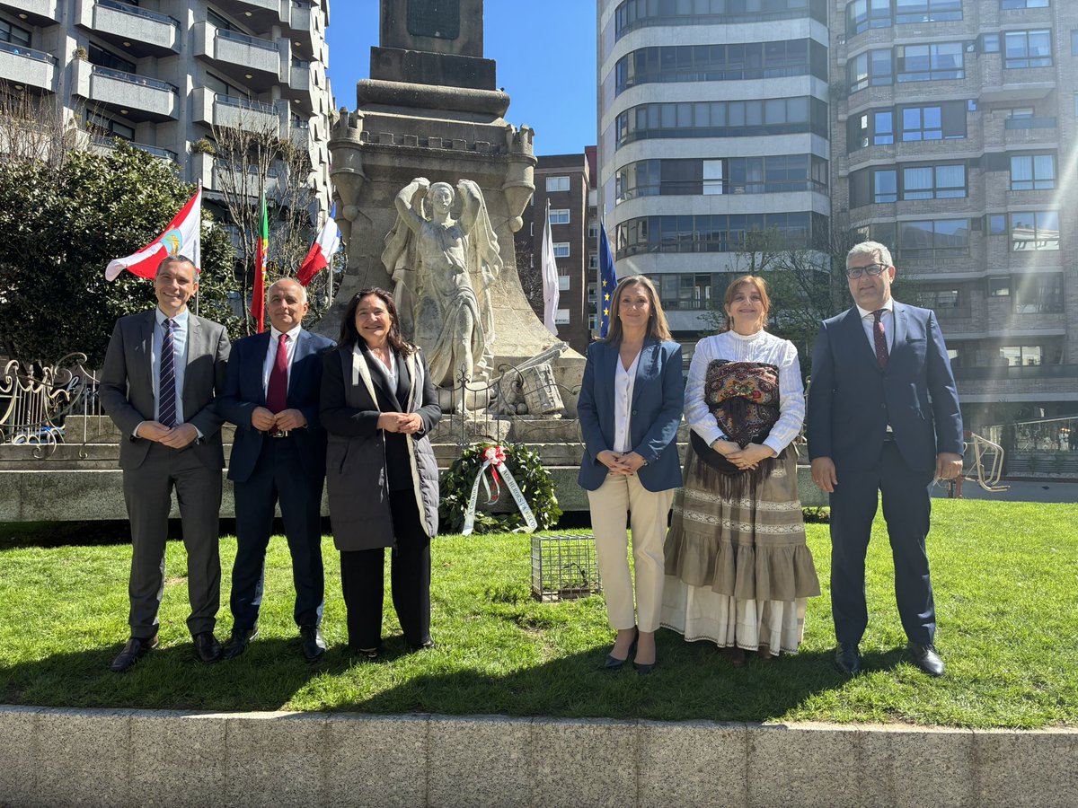 PP de Vigo tweet media