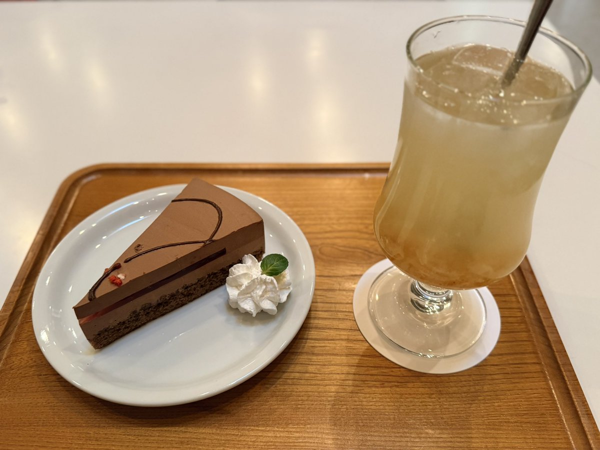 えぼいずみR tweet media