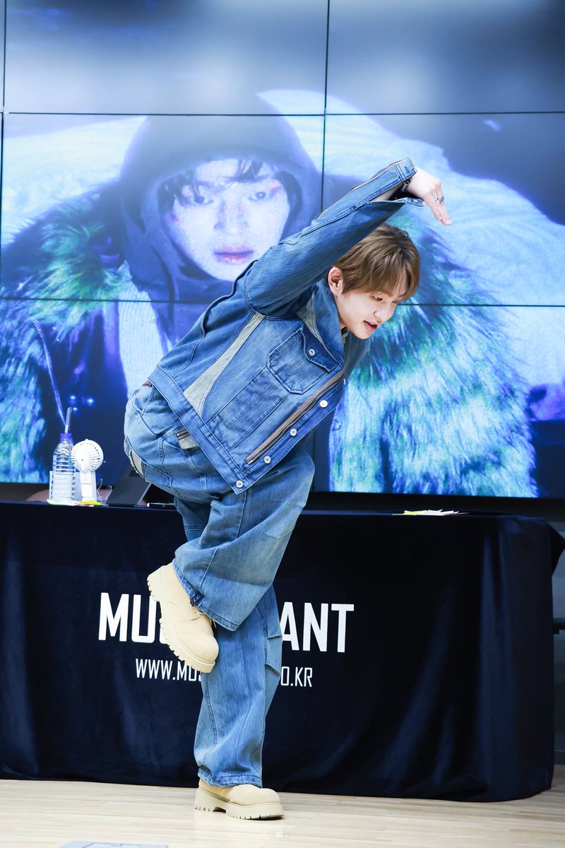 톢💙찡구 tweet media